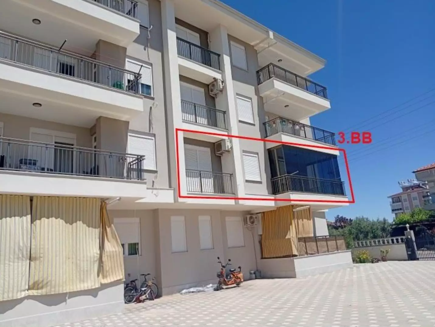 3998 ANTALYA DÖŞEMEALTI YENİKÖY MAH. SATILIK 3+1 DAİRE