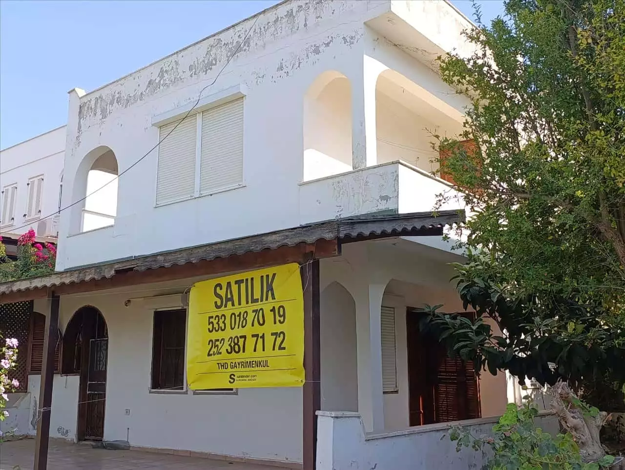 BODRUM TURGUTREİS MAH.SATILIK DENİZE SIFIR SİTE DENİZ MANZARALI